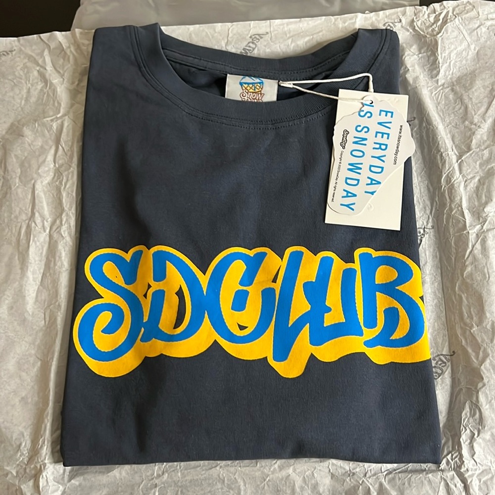 SnowDay XL Men’s Short Sleeve Top Grey